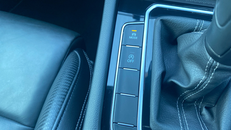 Volkswagen Passat 2.0 TDI EVO SCR R-Line 5dr DSG Diesel Estate